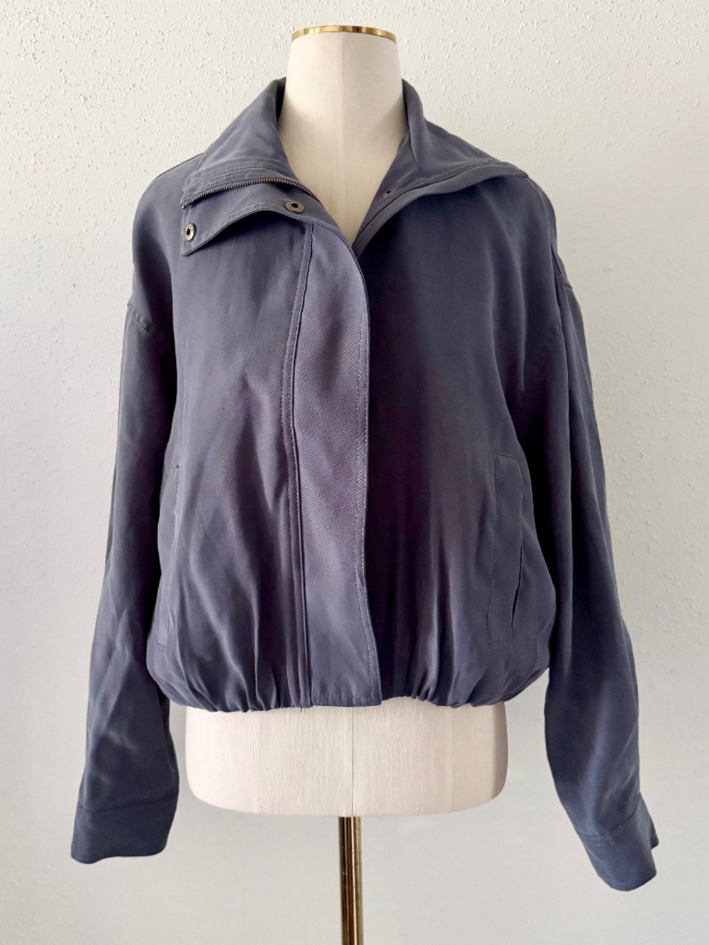 New MAX STUDIO Bubble Hem Jacket Blue Women's sz Medium Lightweight Relaxed Fit